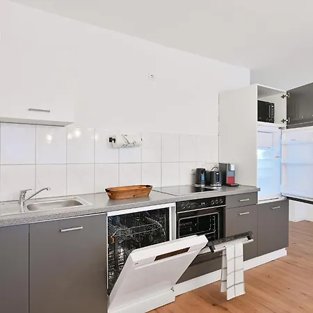 Beautiful 2-room In Center With Kitchen And Free Wifi * Wuppertal
